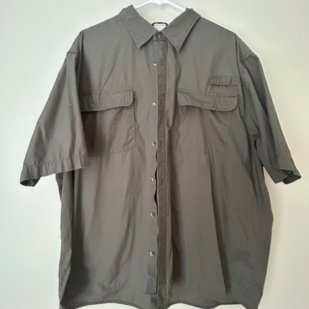 Wrangler Gray Button-Up Shirt
